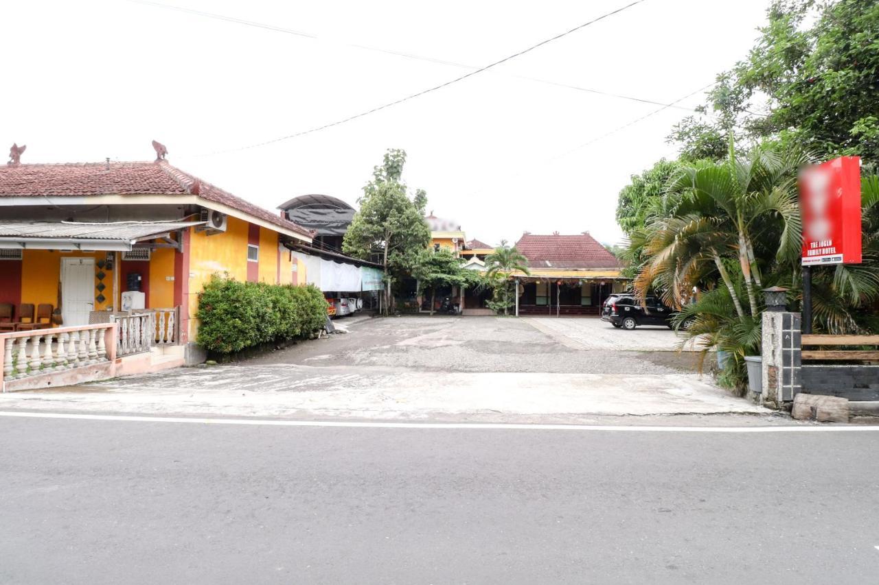 The Joglo Family Hotel Magelang Zewnętrze zdjęcie