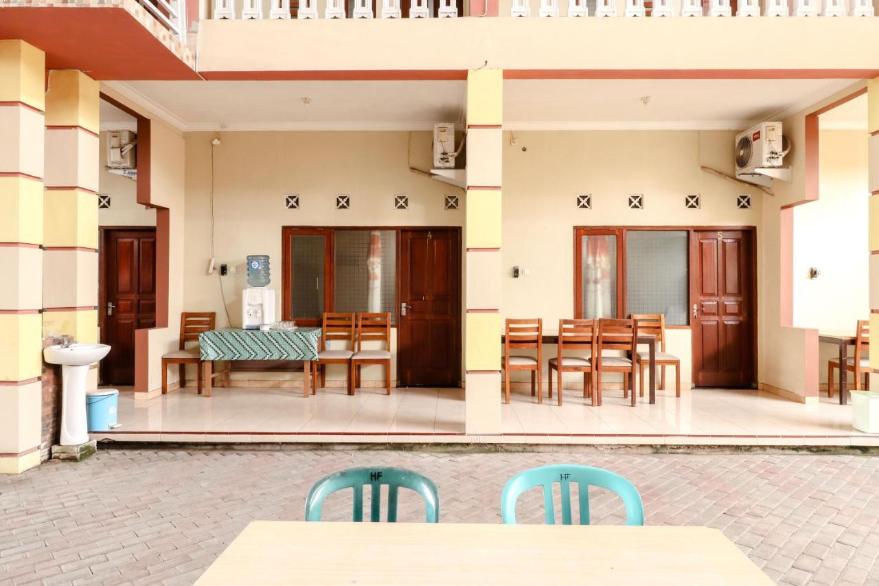 The Joglo Family Hotel Magelang Zewnętrze zdjęcie